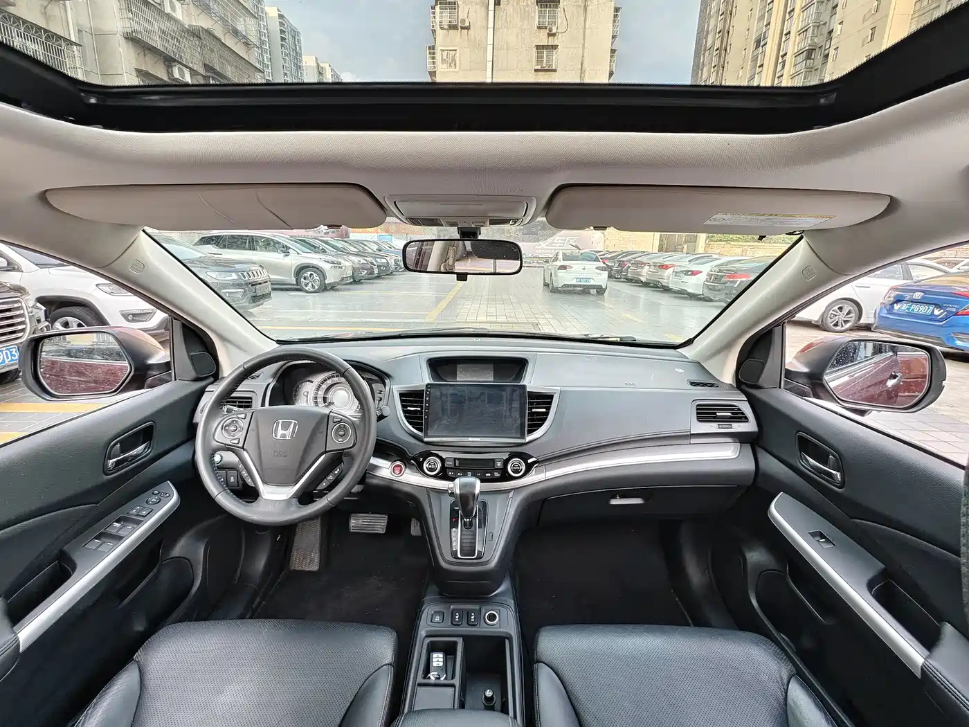 Фото 6 - Honda CR-V