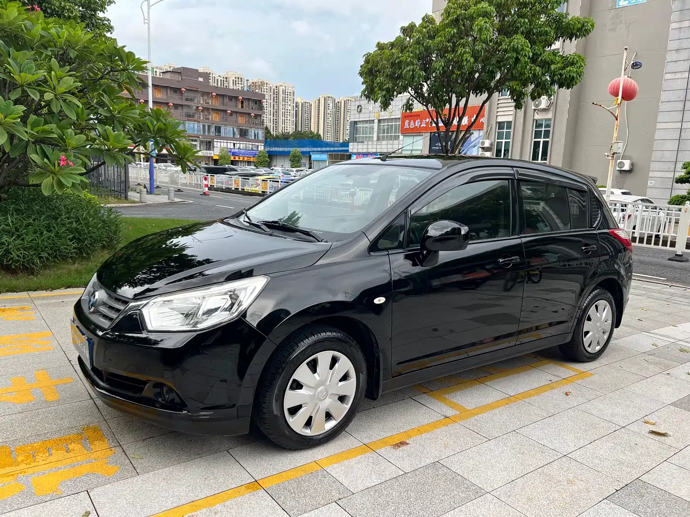 Venucia R50 2014 2013 1.6L Manual Fashion