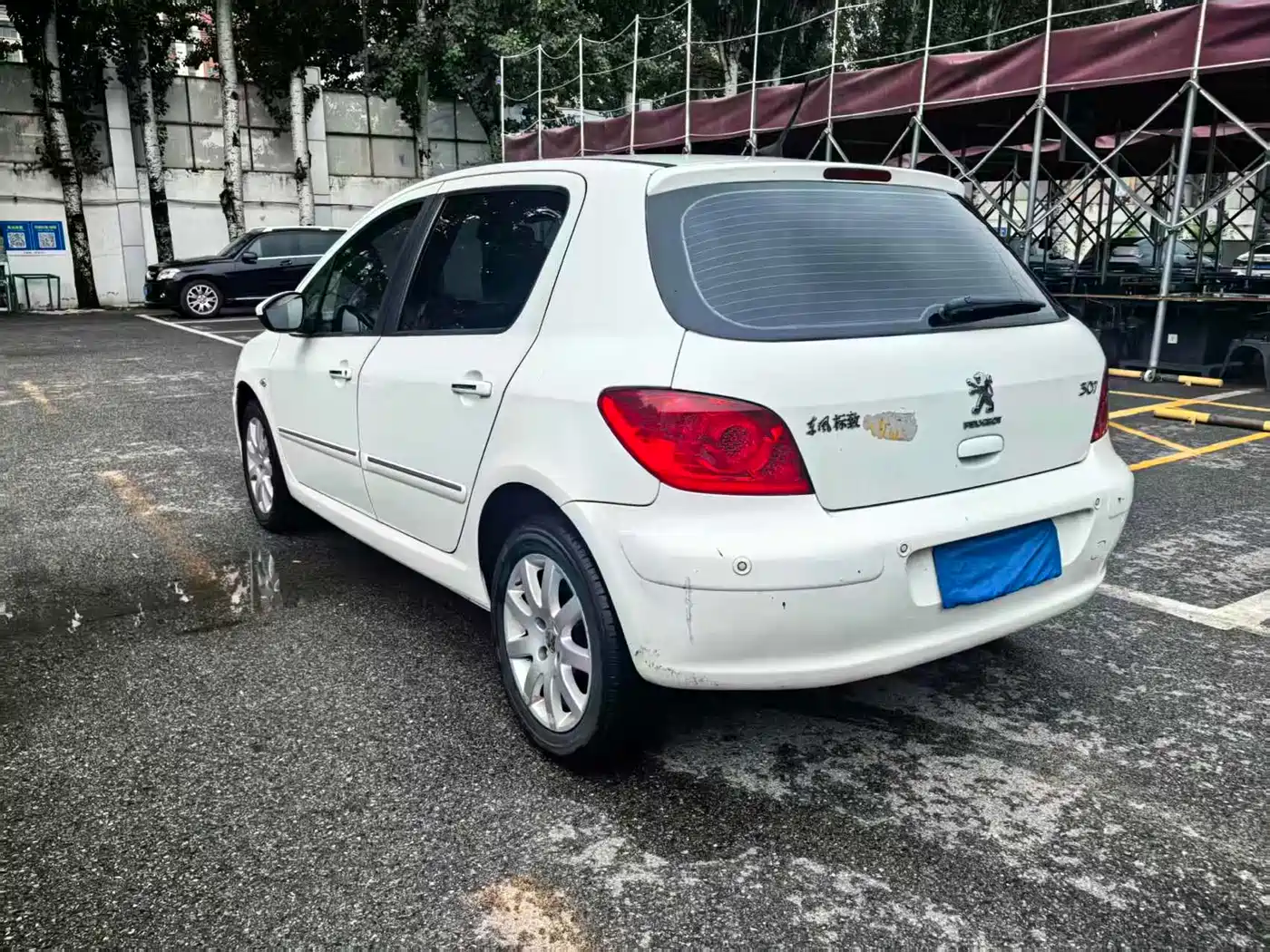 Peugeot 307 2013 2013 Hatchback 1.6L Automatic Comfort