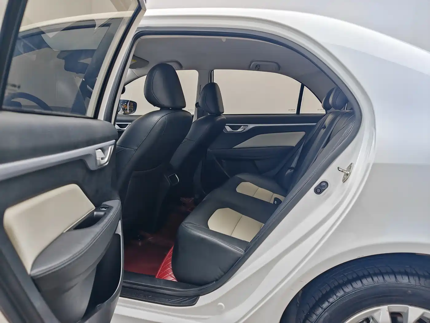 GEELY AUTOMOBILE VISION