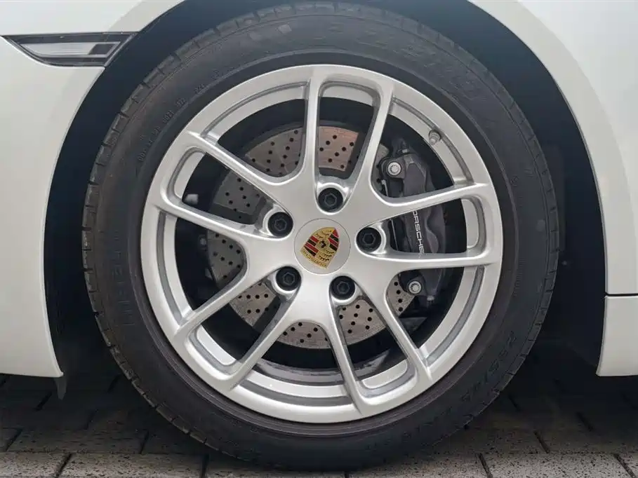 Porsche 718 2022 Cayman 2.0T фото 17