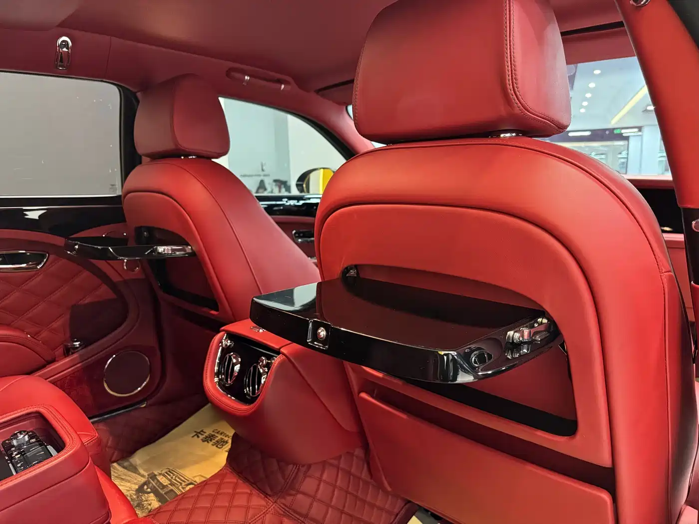 Bentley Mulsanne 2015 6.8T Standard Edition фото 26
