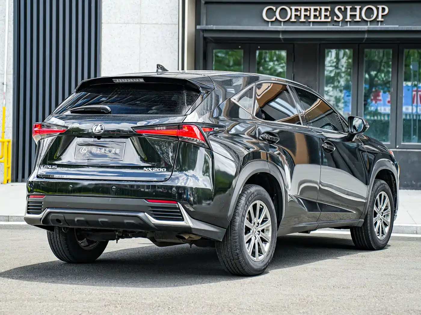 Lexus NX 2020 200 FWD Sharp Edition China V фото 3