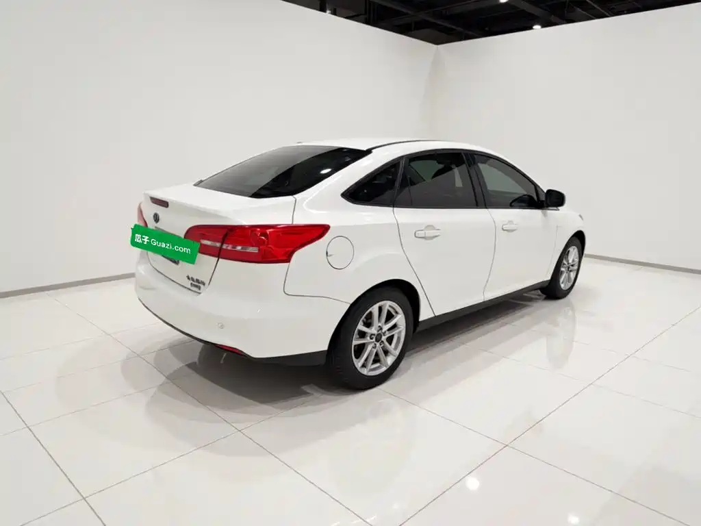 Photo 4 - Ford Focus