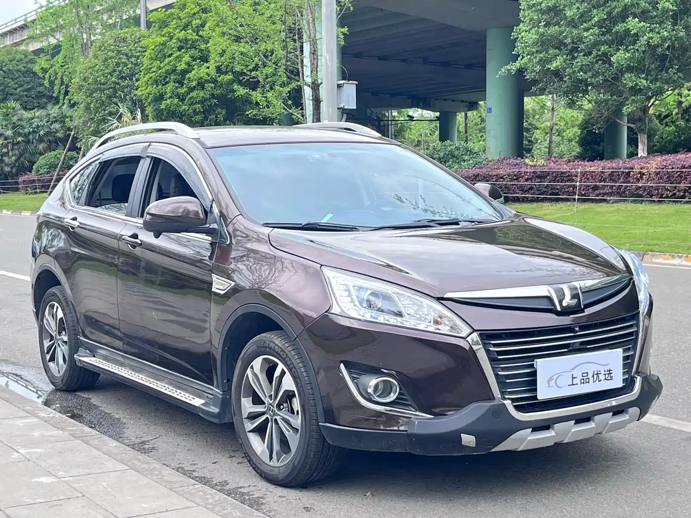 Luxgen U6 SUV 2016 2015 1.8T Fashion Edition