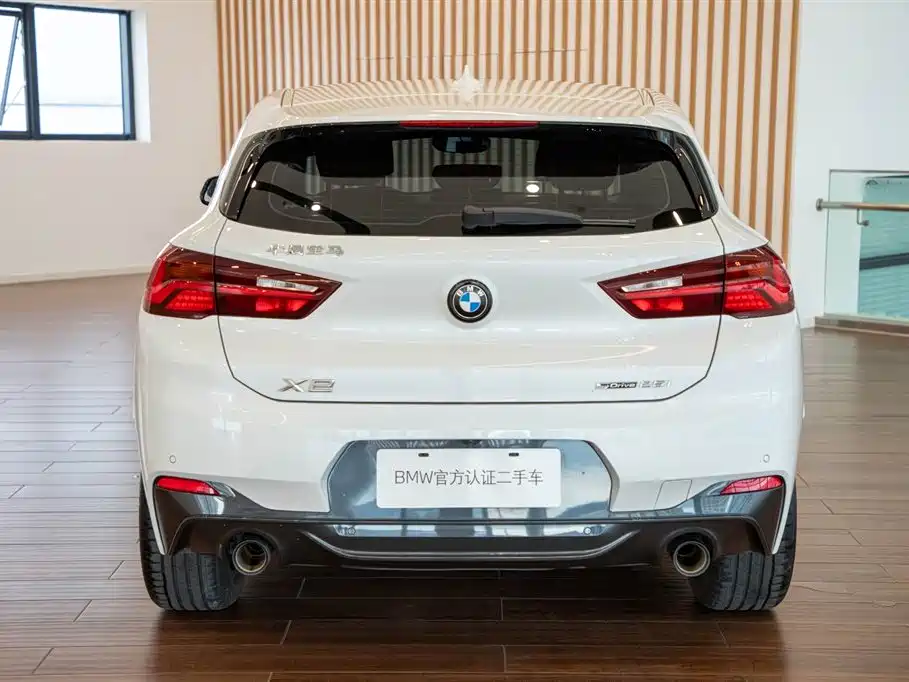 BMW X2 2024 2023 sDrive25i M Off-Road Package