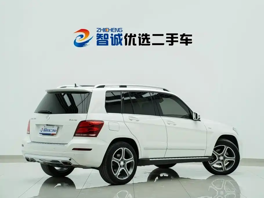 Mercedes-Benz GLK-Class 2015 GLK 300 4MATIC Fashion Ultimate Edition фото 4
