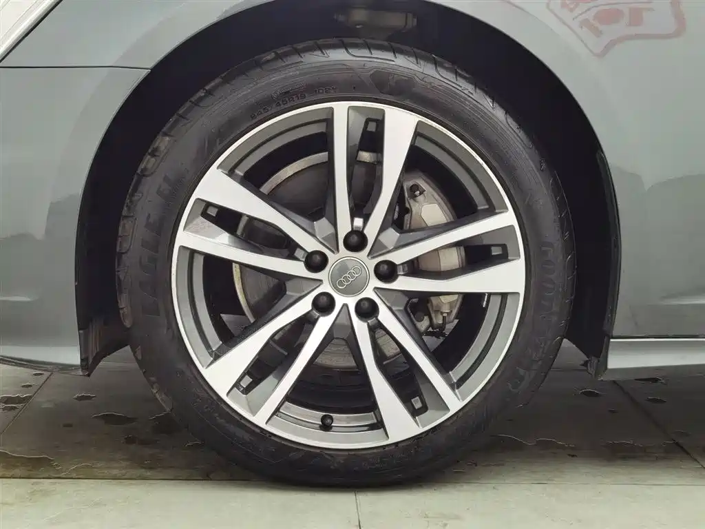 Audi A6L 2019 45 TFSI Premium Dynamic фото 17