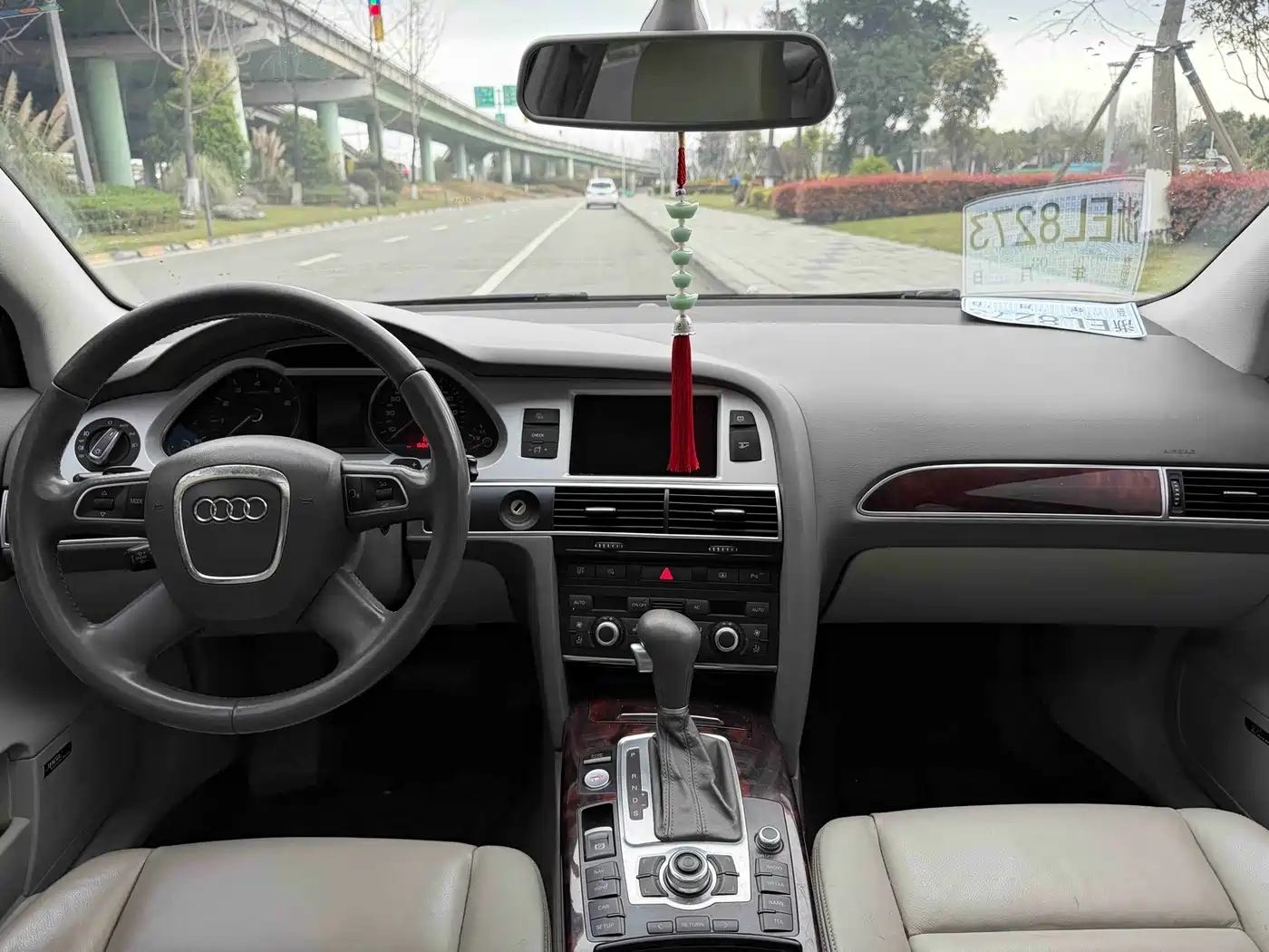 Audi A6L 2011 Model 2.8 FSI Comfort фото 12