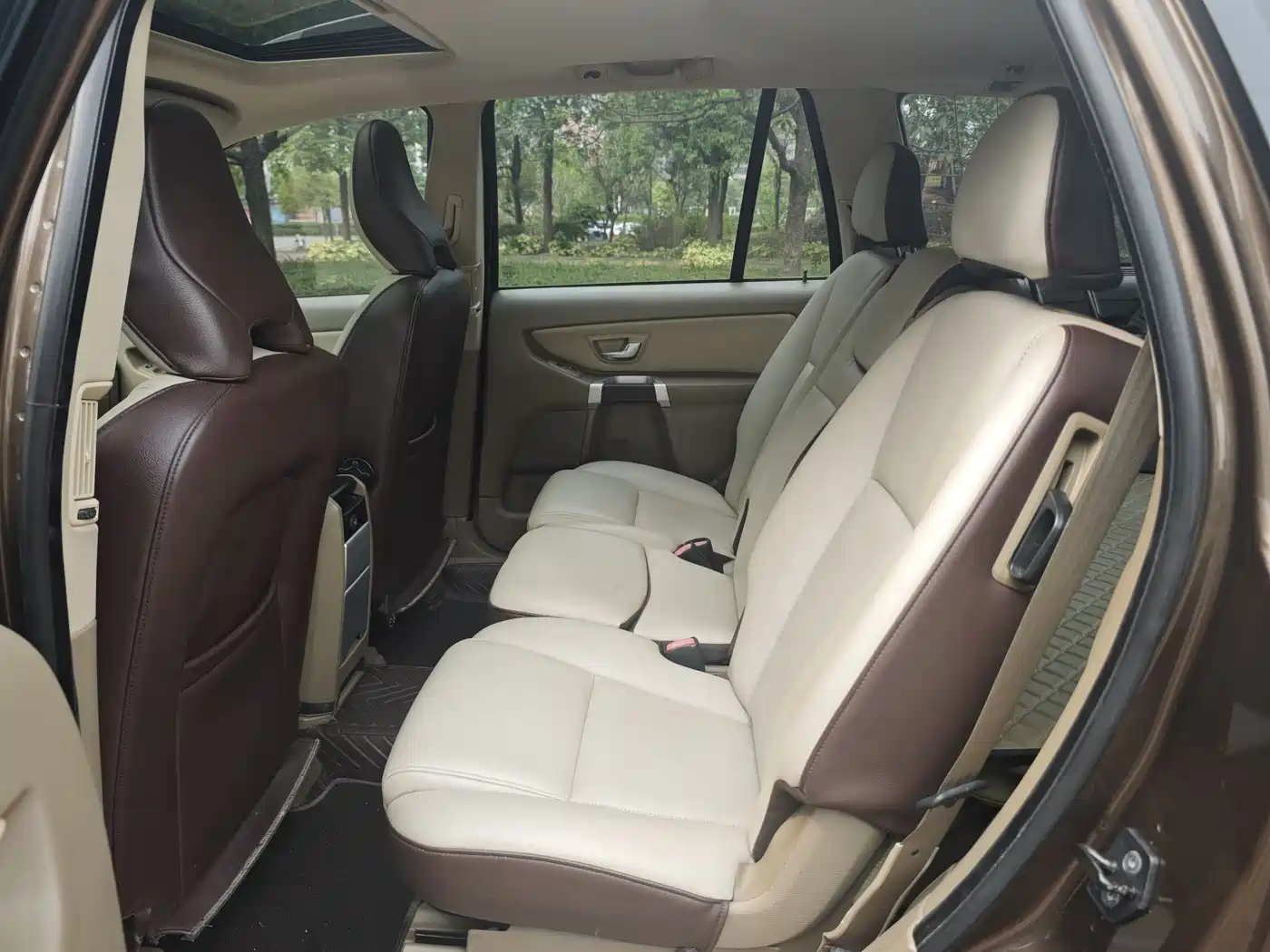 Volvo XC Classic 2015 2014 T5 Luxury Edition