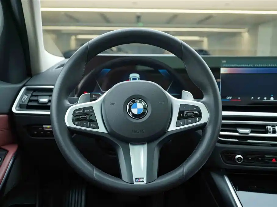 BMW 3 Series 2023 320Li M Sport Package фото 17