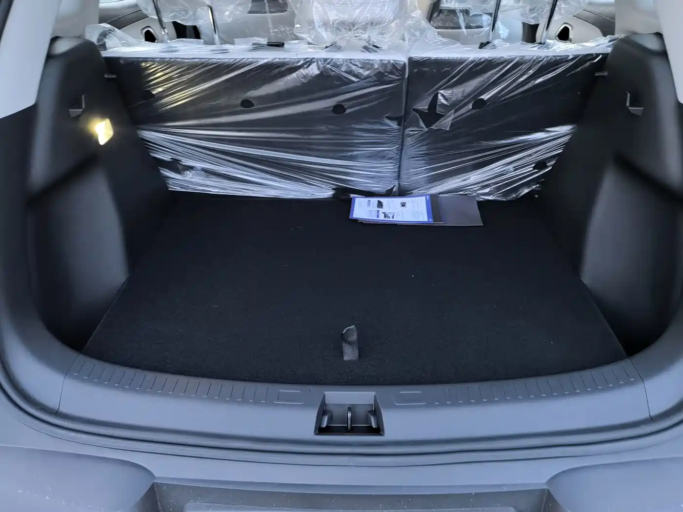 BYD Yuan UP 2026 2025 Model 301KM Navigator