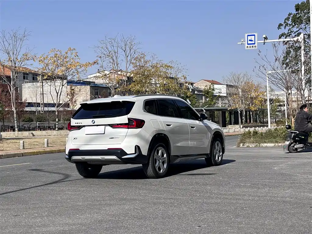 BMW X1 2023 sDrive20Li X Design Package фото 16