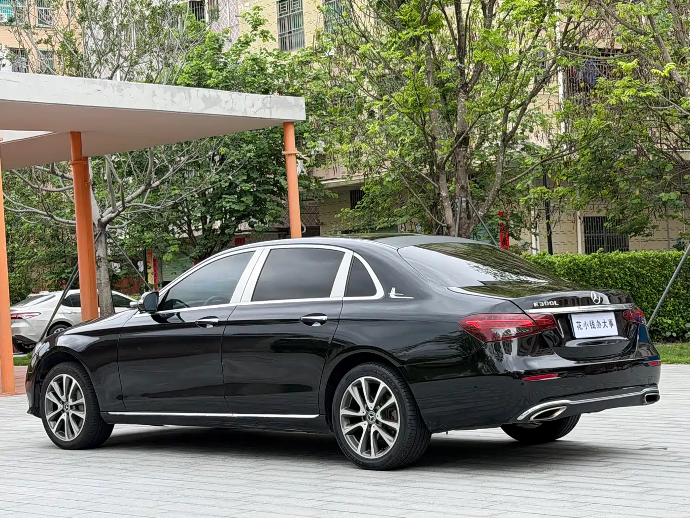 Mercedes-Benz E-Class 2017 E 300 L Luxury фото 9