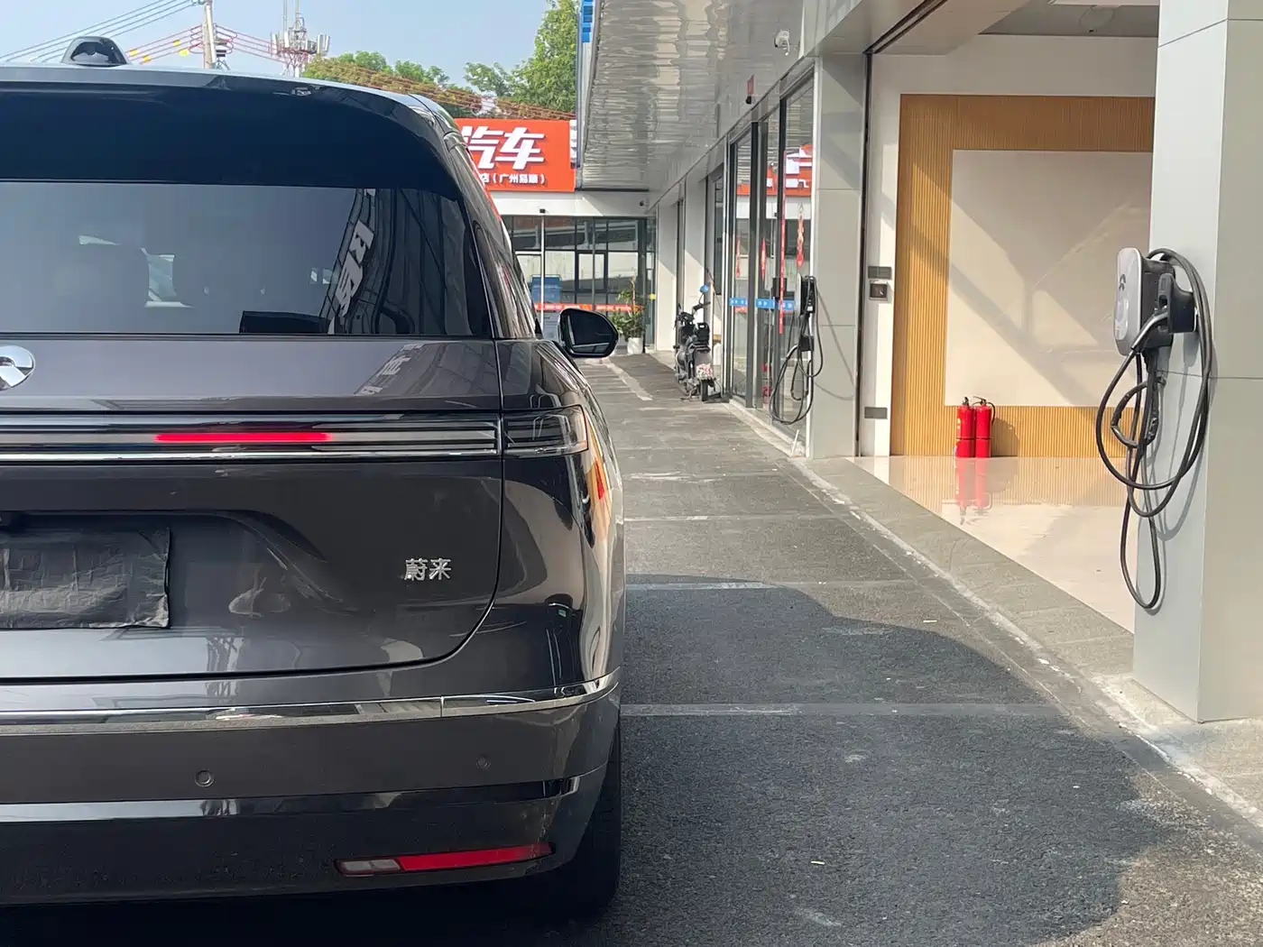 NIO ES8 2025 2025 Model 6-Seat Executive Luxury Edition