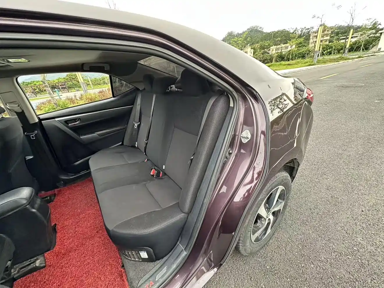 Toyota Levin 2017 Facelift Hybrid 1.8H GS E-CVT Elite Sunroof Edition China V фото 7