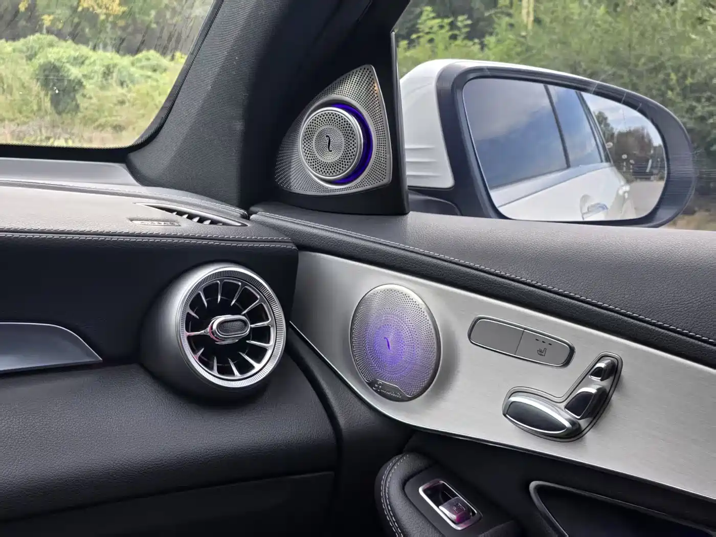 Mercedes-Benz GLC 2022 Facelift III GLC 260 L 4MATIC Dynamic фото 12