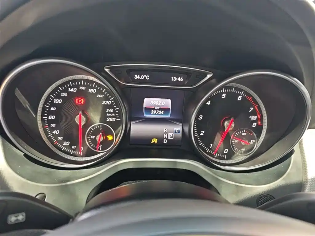 Mercedes-Benz CLA (Import) 2017 Facelift CLA 200 Style фото 12