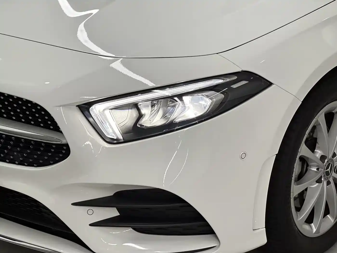 Mercedes-Benz A-Class 2021 A 200 L Sport Sedan Fashion Edition фото 2
