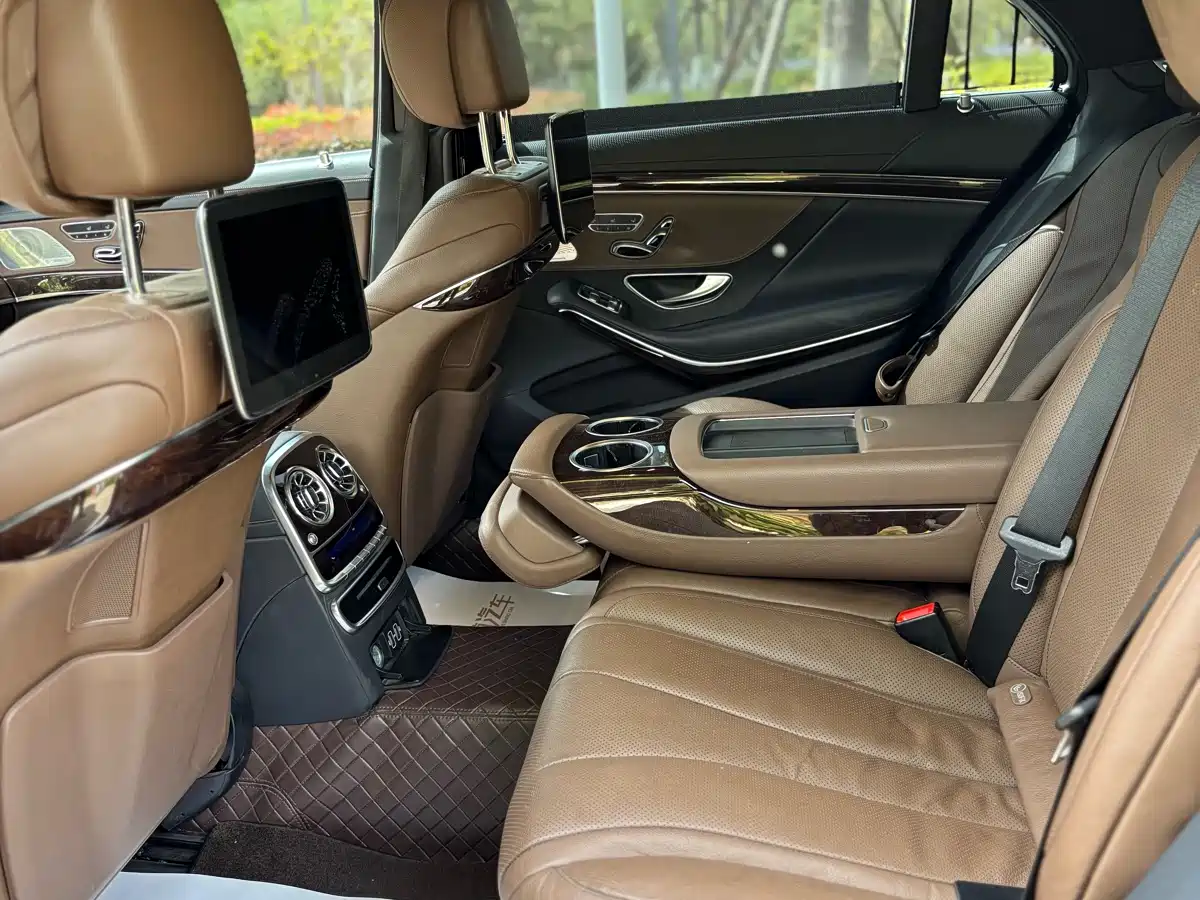 Mercedes-Benz S-Class 2019 S 350 L Luxury Ultimate Edition фото 12