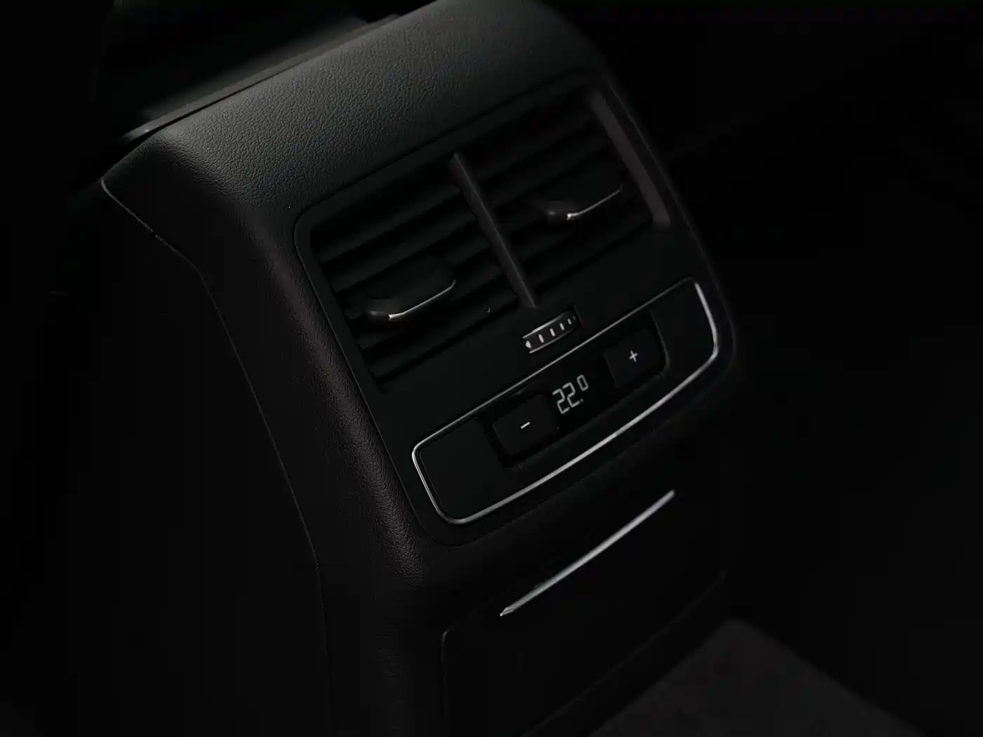 Audi A4L 2019 40 TFSI Fashion (China VI) фото 18