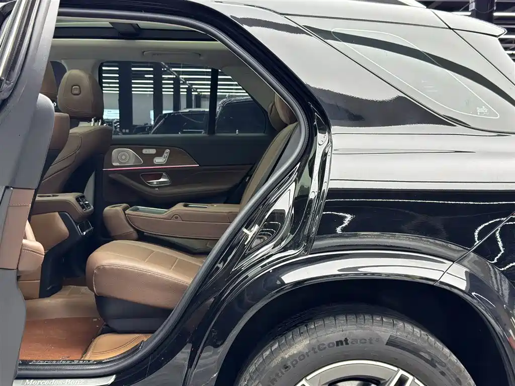 Mercedes-Benz GLE 2024 GLE 450 4MATIC Fashion фото 7