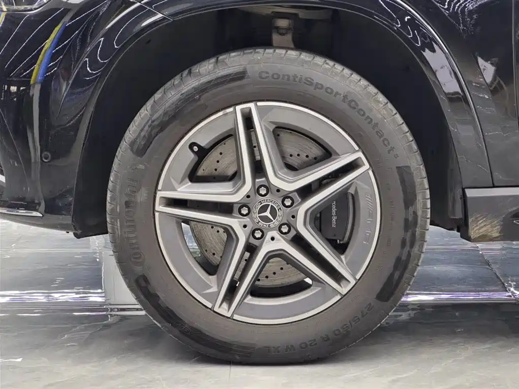 Mercedes-Benz GLE 2024 GLE 450 4MATIC Fashion фото 4