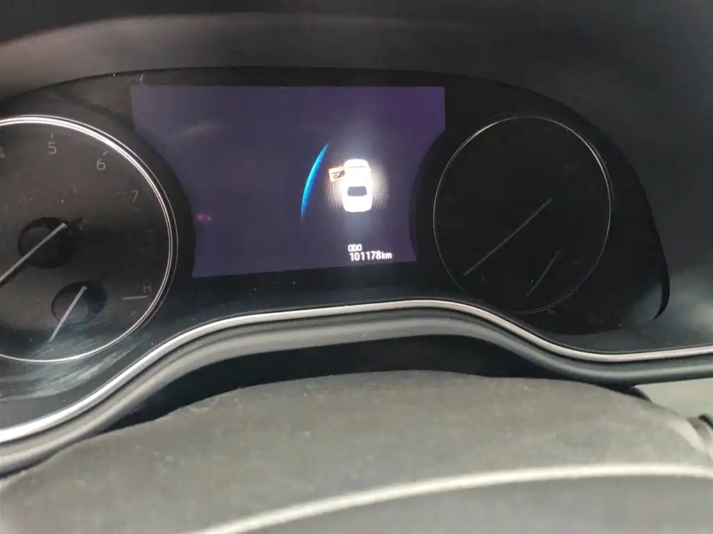Toyota Avalon 2019 2.0L XLE Premium Edition (China VI) фото 5