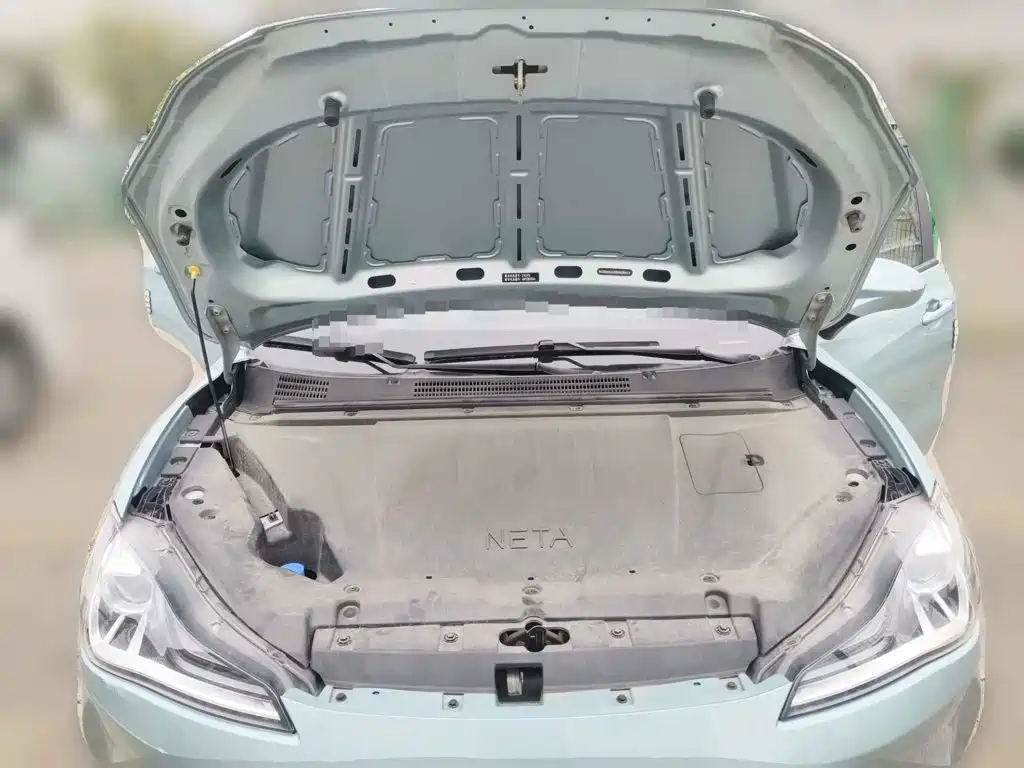 صورة 3 - Nezha Auto Nezha V