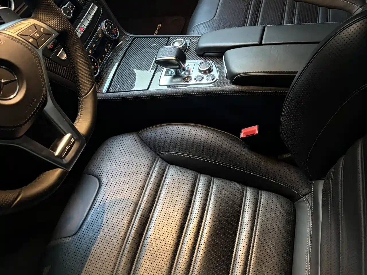 Mercedes-Benz SL-Class AMG 2013 AMG SL 63 фото 4