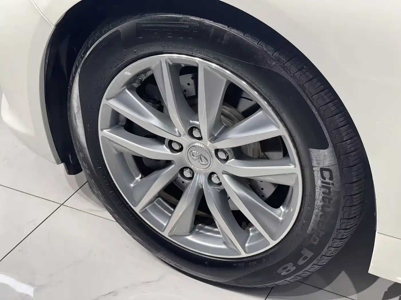 Infiniti Q50 2016 2014 3.7L Comfort Edition