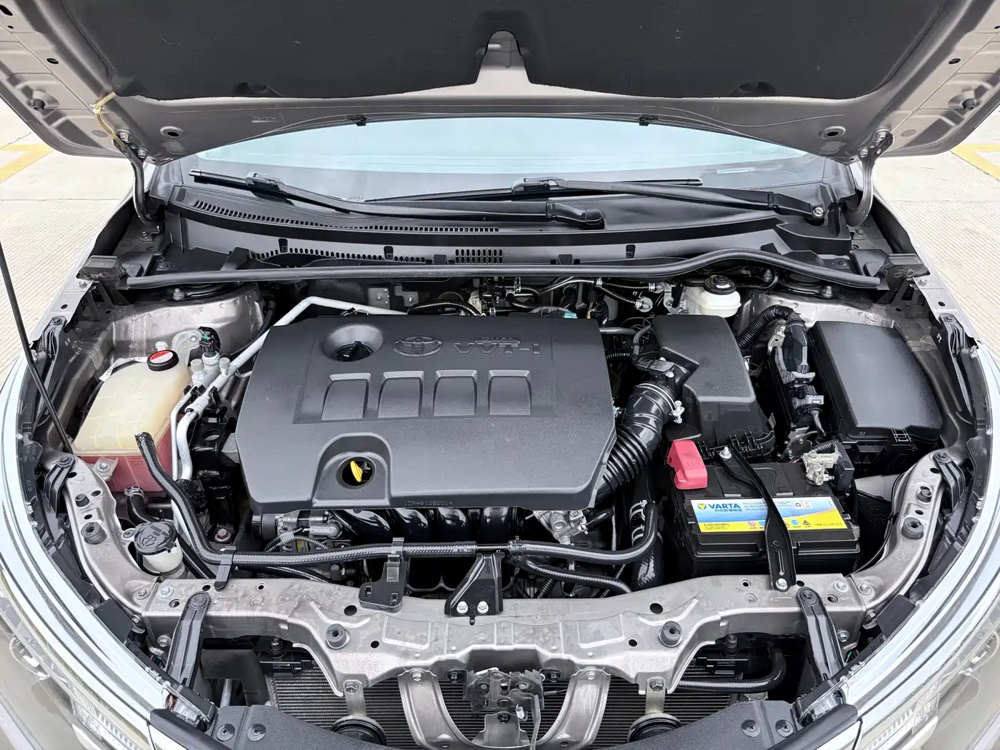 Toyota Corolla 2014 1.6L CVT GL фото 19