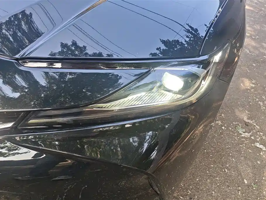 Toyota Camry 2024 Hybrid 2.0HGVP Luxury Edition фото 5