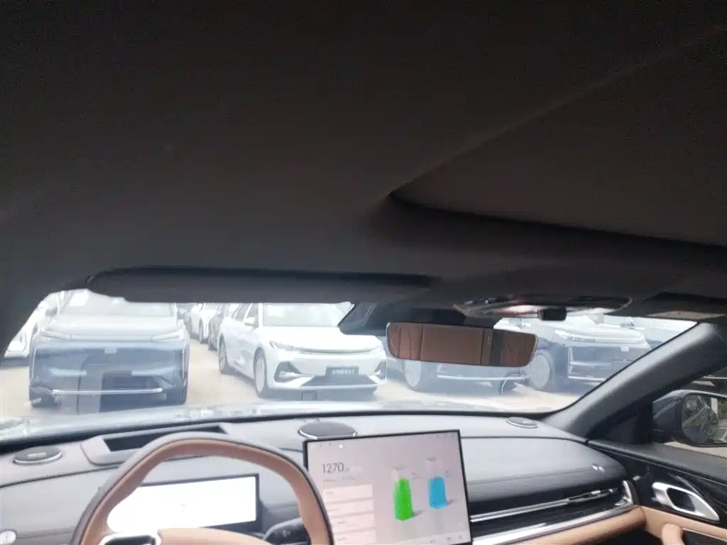 Geely Galaxy Galaxy A7 2025 EM-i фото 8