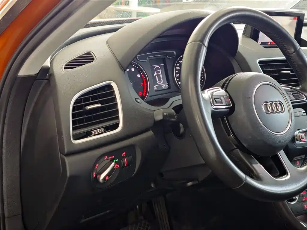 Audi Q3 2017 30 TFSI Style фото 11