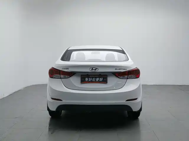 Hyundai Langdong 2012 1.6L Automatic Fashion — фото 4