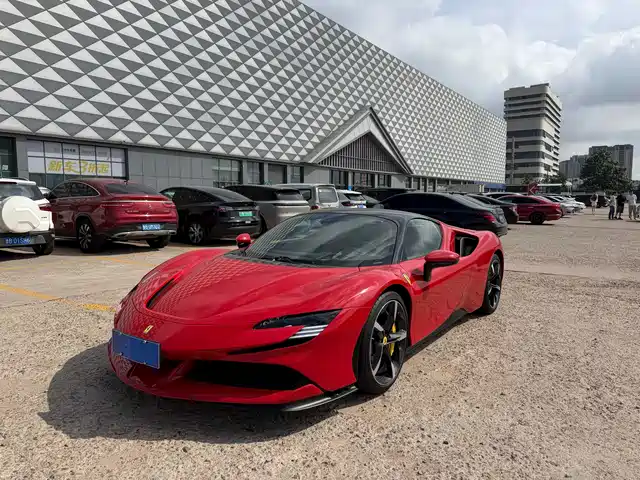 Ferrari SF90 2022