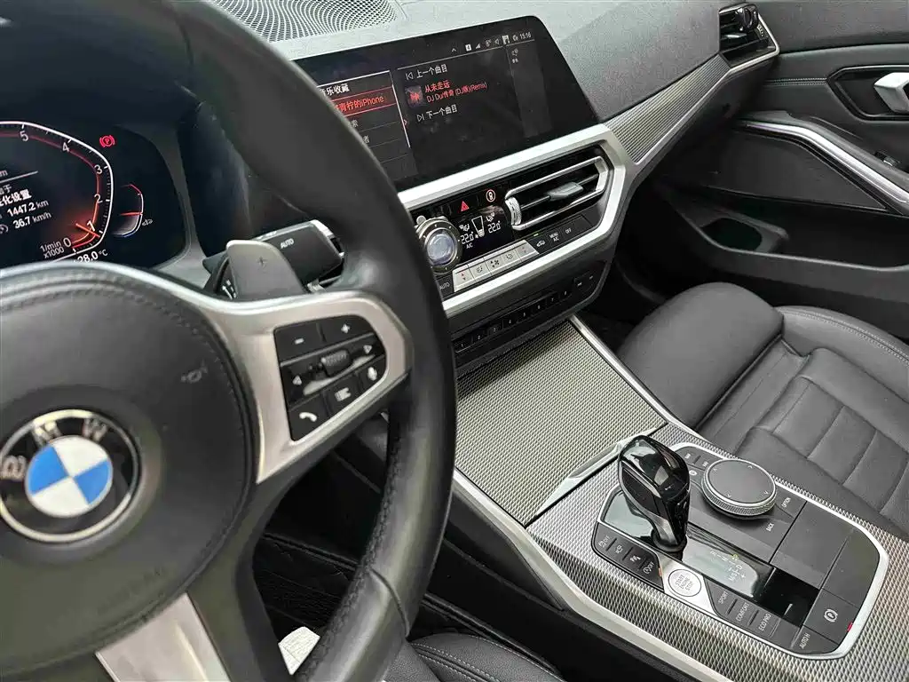 BMW 3 Series 2020 Facelift 325i M Sport Night Edition фото 14