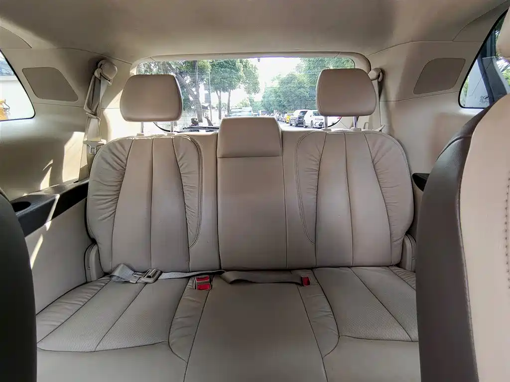 Buick GL8 2013 3.0L XT Luxury Business Flagship Edition фото 9