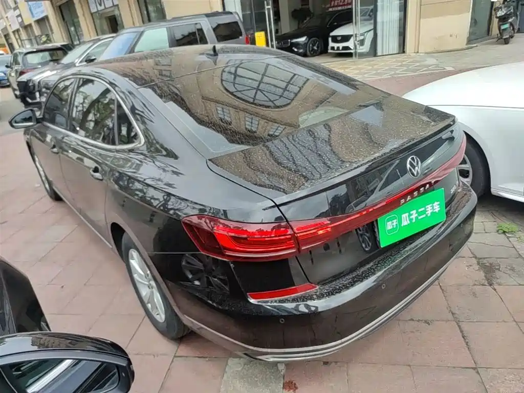 Volkswagen Passat 2024 280TSI Business Edition фото 5