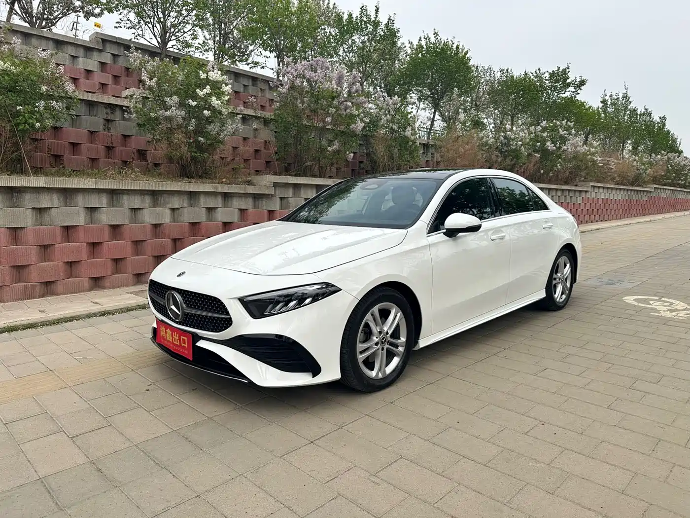 Mercedes-Benz A-Class 2023 A 180 L