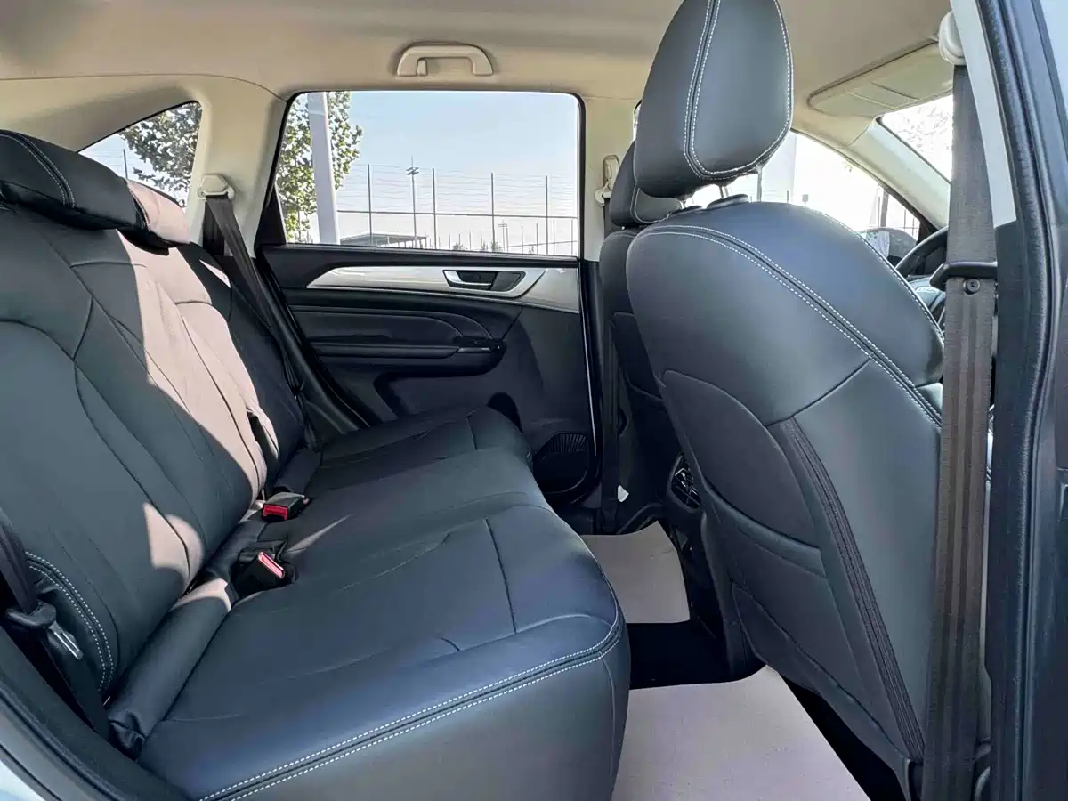 Haval M6 2021 PLUS 1.5T Manual Elite Smart Connect фото 10