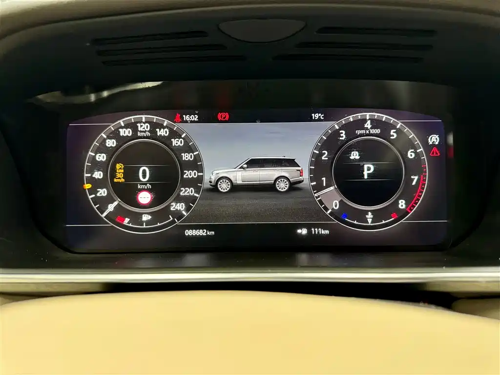 Land Rover Range Rover 2021 3.0 L6 Heritage Extended Classic Edition фото 15
