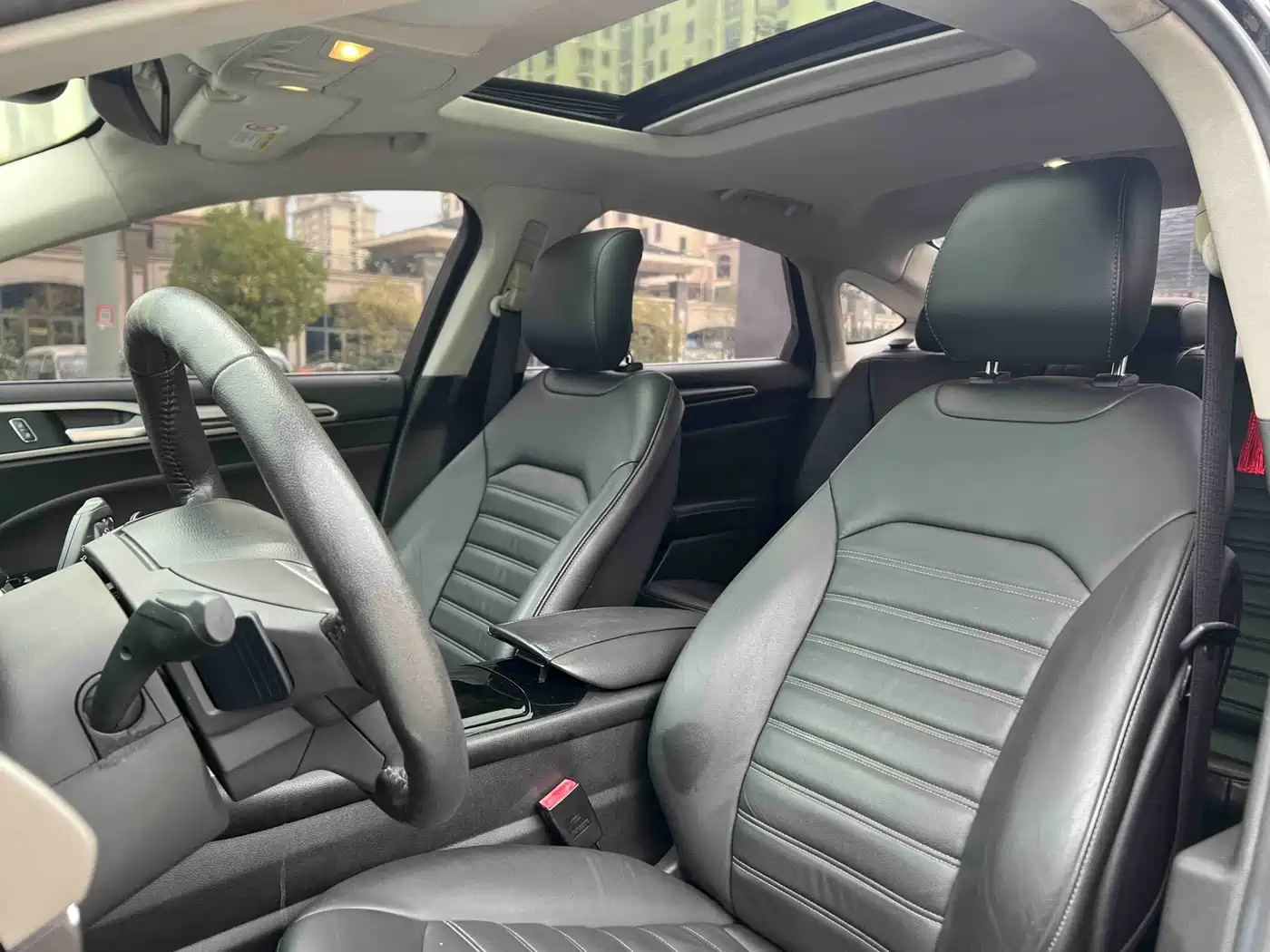 Фото 9 - Ford Mondeo