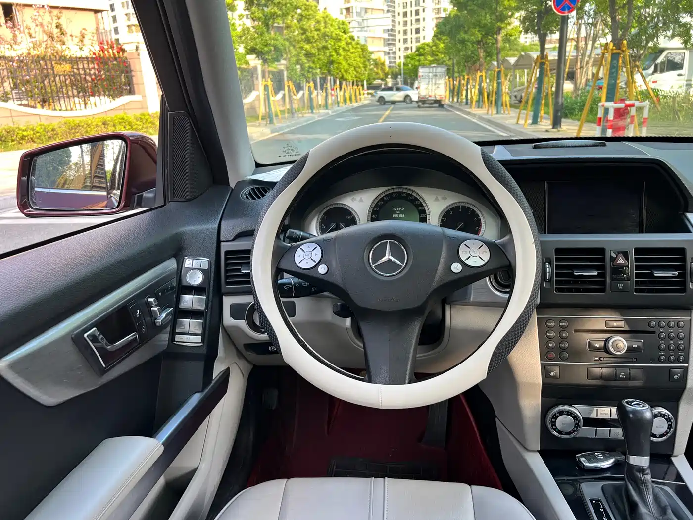Mercedes-Benz GLK-Class (Import) 2010 GLK 300 4MATIC Fashion фото 9