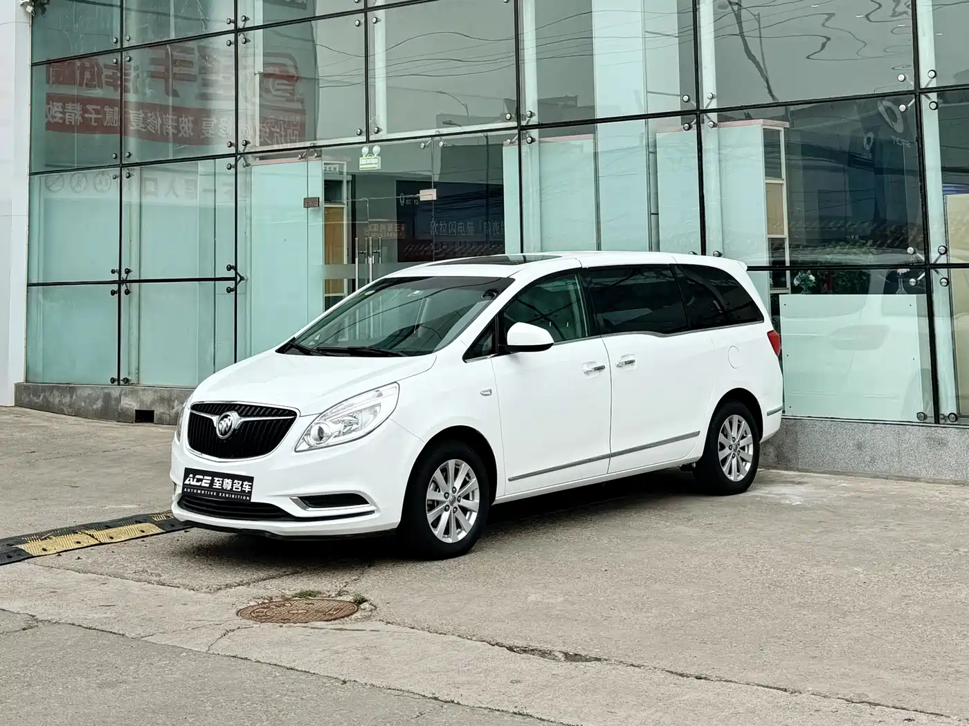 Buick GL8 2018 28T Luxury Model China VI