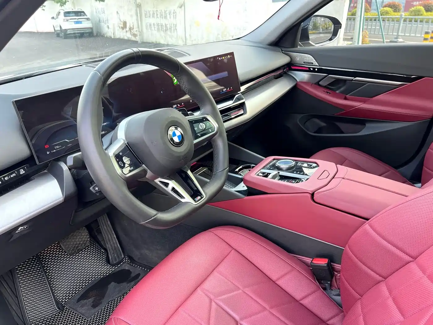 BMW 5 Series 2024 525Li M Sport Package фото 4