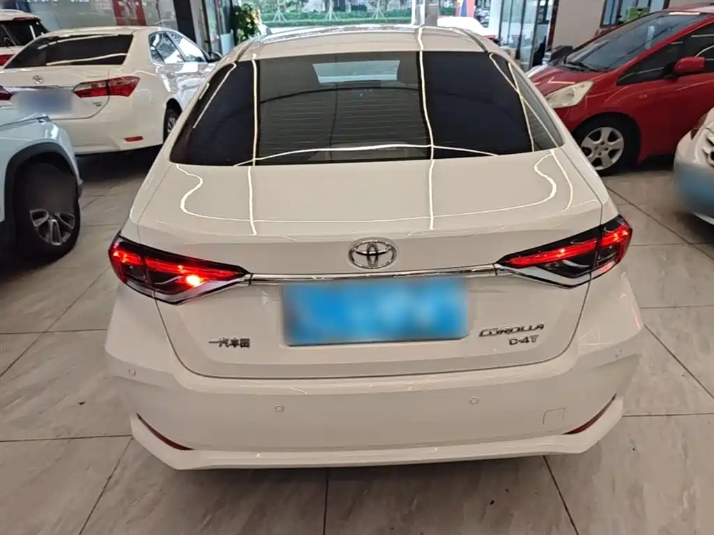Toyota Corolla 2021 1.2T S-CVT Pioneer PLUS Edition фото 6