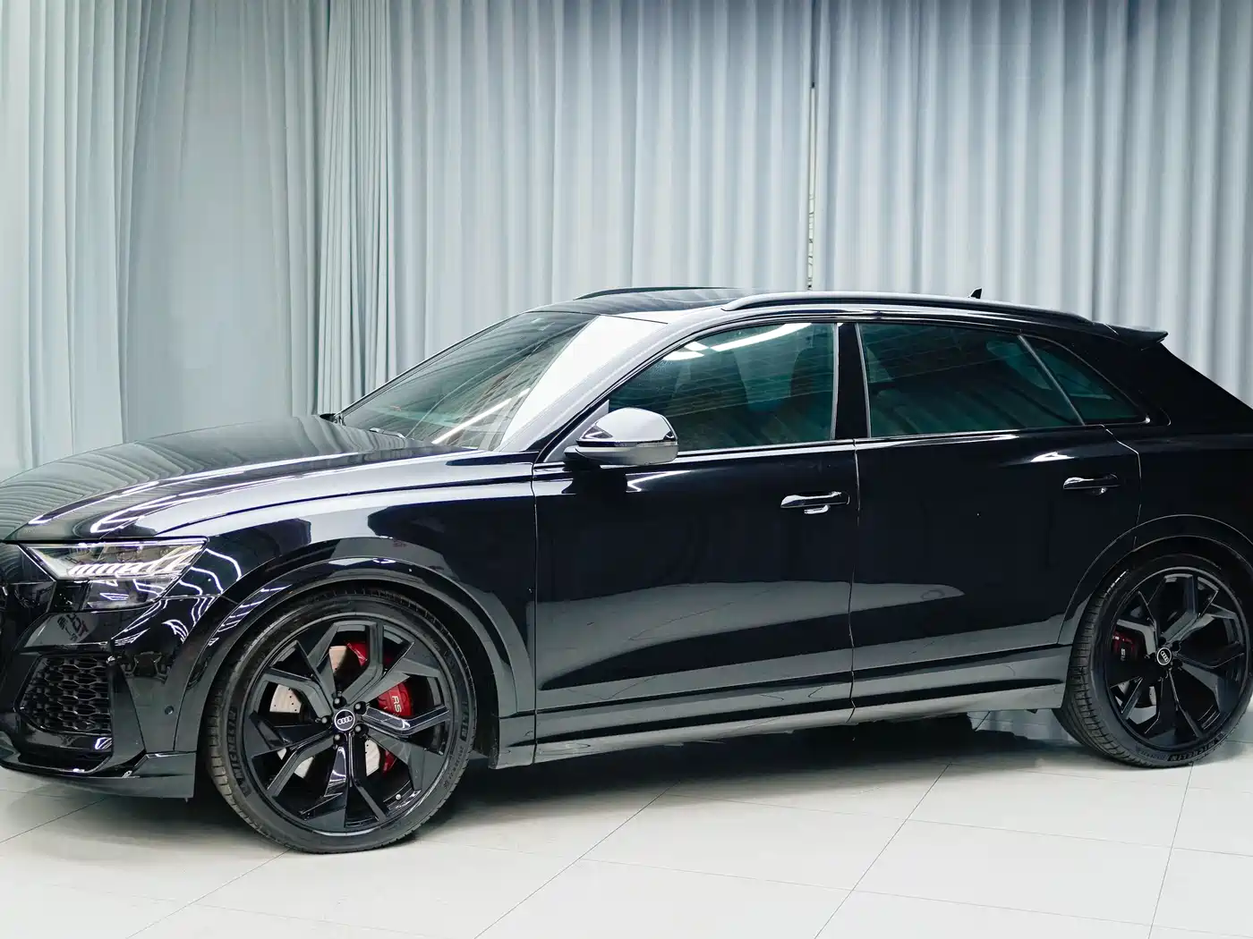 AUDI RS Q8