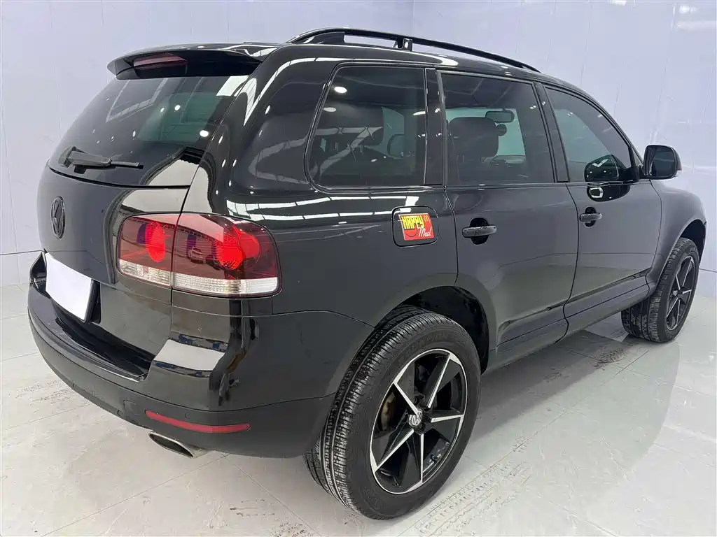 Volkswagen Touareg 2007 4.2L Premium фото 5